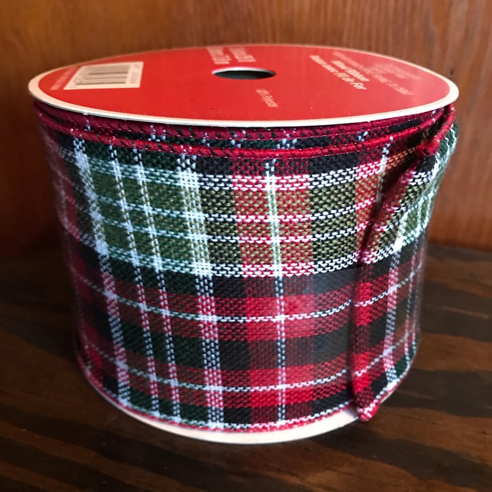 2 - Plaid wired ribbon 
3 1/2 in x 25 ft
8.8 cm x 7.6m